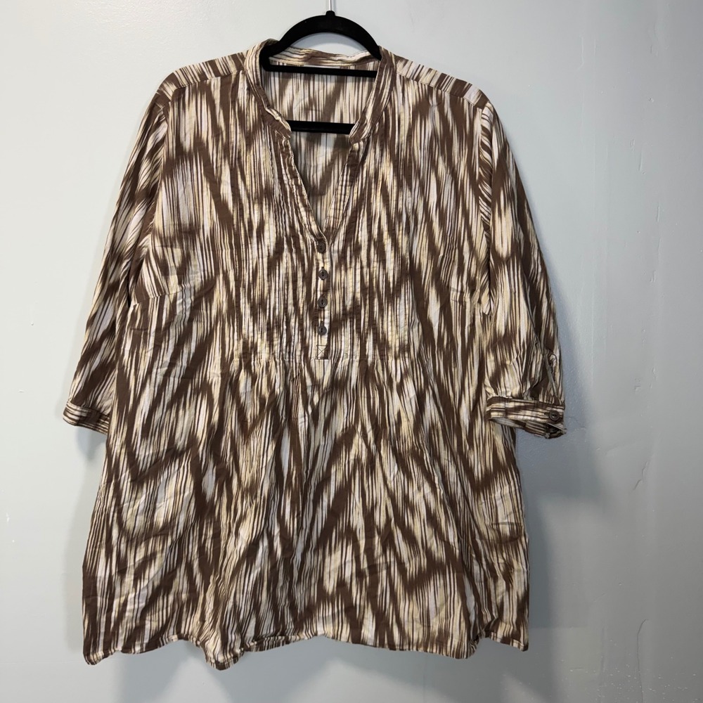 Liz & Me for Catherines Brown Abstract Ikat Print Henley Tunic Top